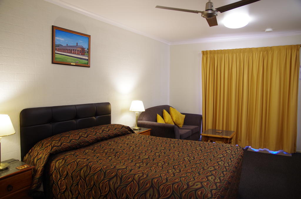 Stannum Lodge Motor Inn สแตนธอร์ป ห้อง รูปภาพ