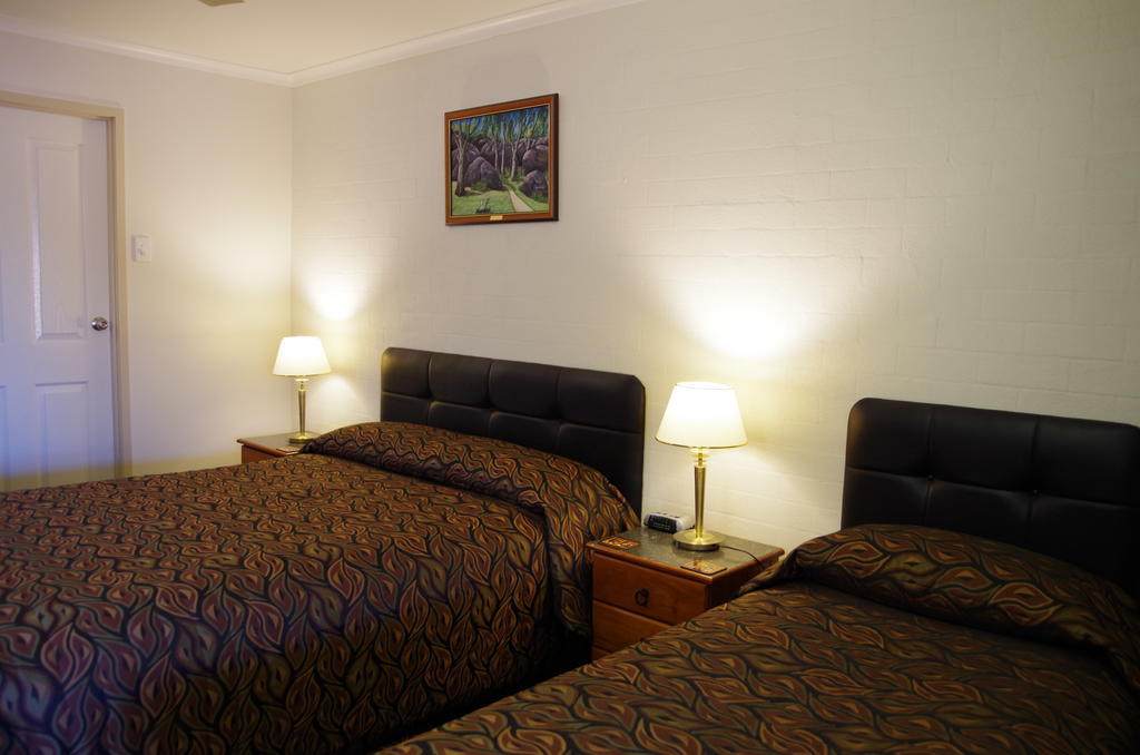 Stannum Lodge Motor Inn สแตนธอร์ป ห้อง รูปภาพ