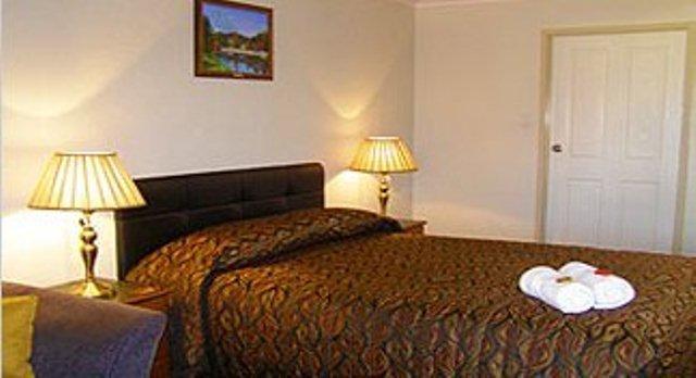 Stannum Lodge Motor Inn สแตนธอร์ป ภายนอก รูปภาพ